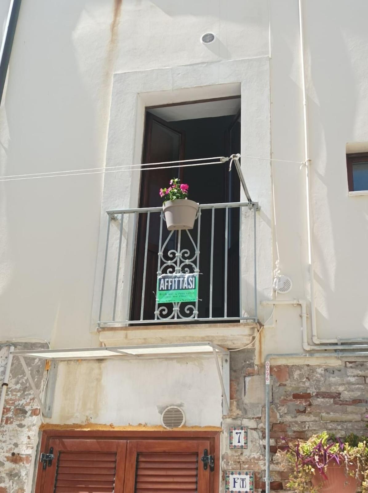 La Casa Nel Borgo Termoli Exterior foto