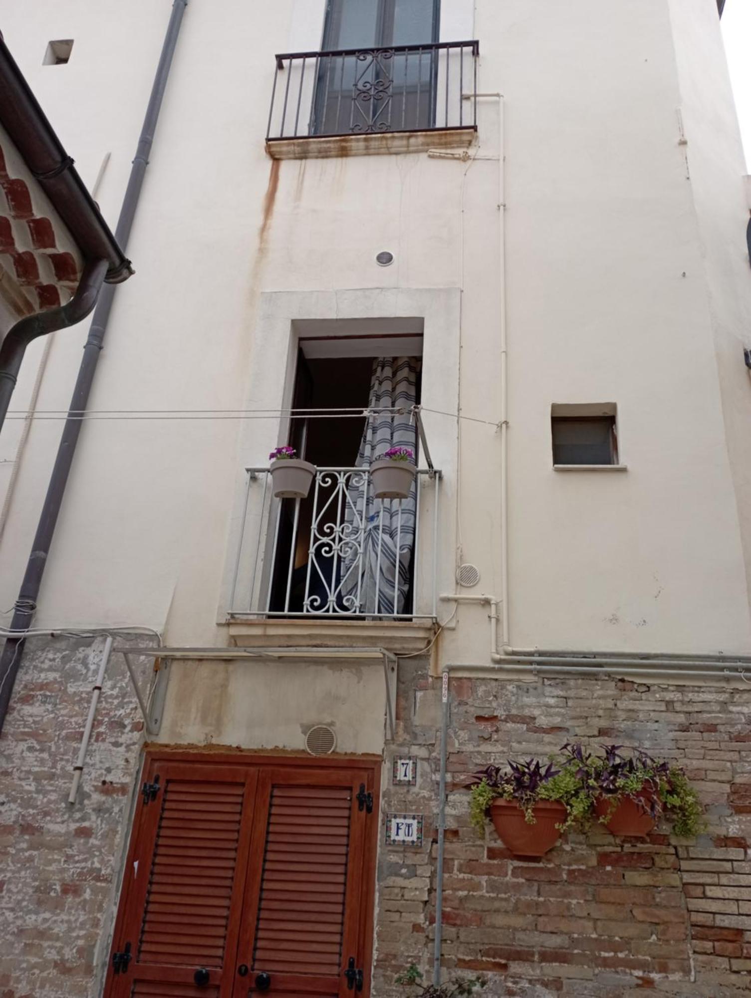 La Casa Nel Borgo Termoli Exterior foto